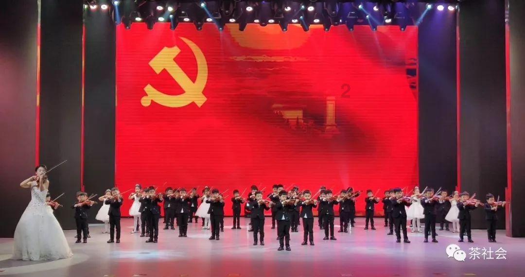 探索冷知识的哪个大神知道这块精工表是什么型号?谢谢了平台,深度分享惊奇常识