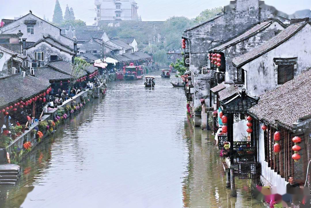 医科大学方向来车准备左转的车辆，注意了！